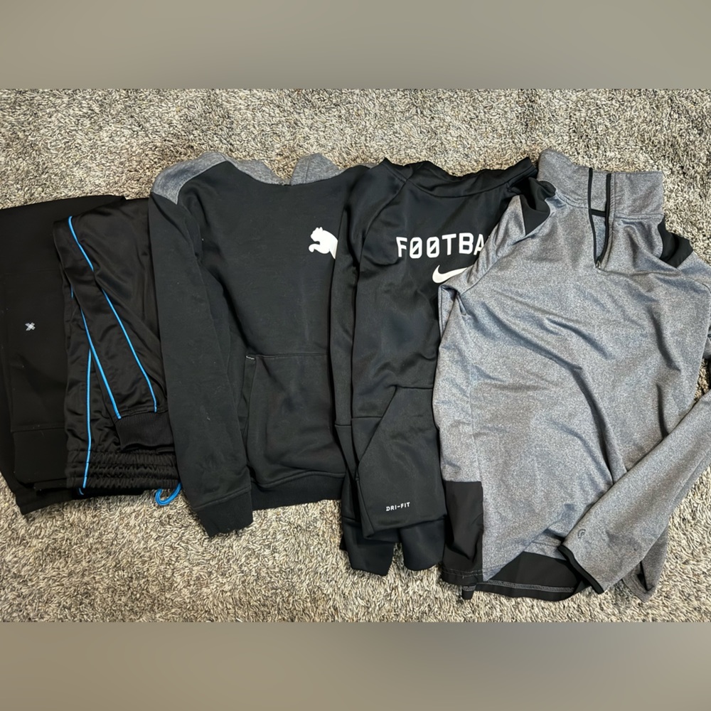 Boys size medium/large hoodies and joggers